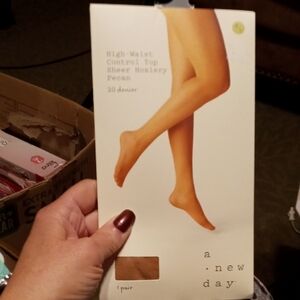 NWT A New Day Pecan Color Size M/L High Waist Control Top Sheer Hosiery
